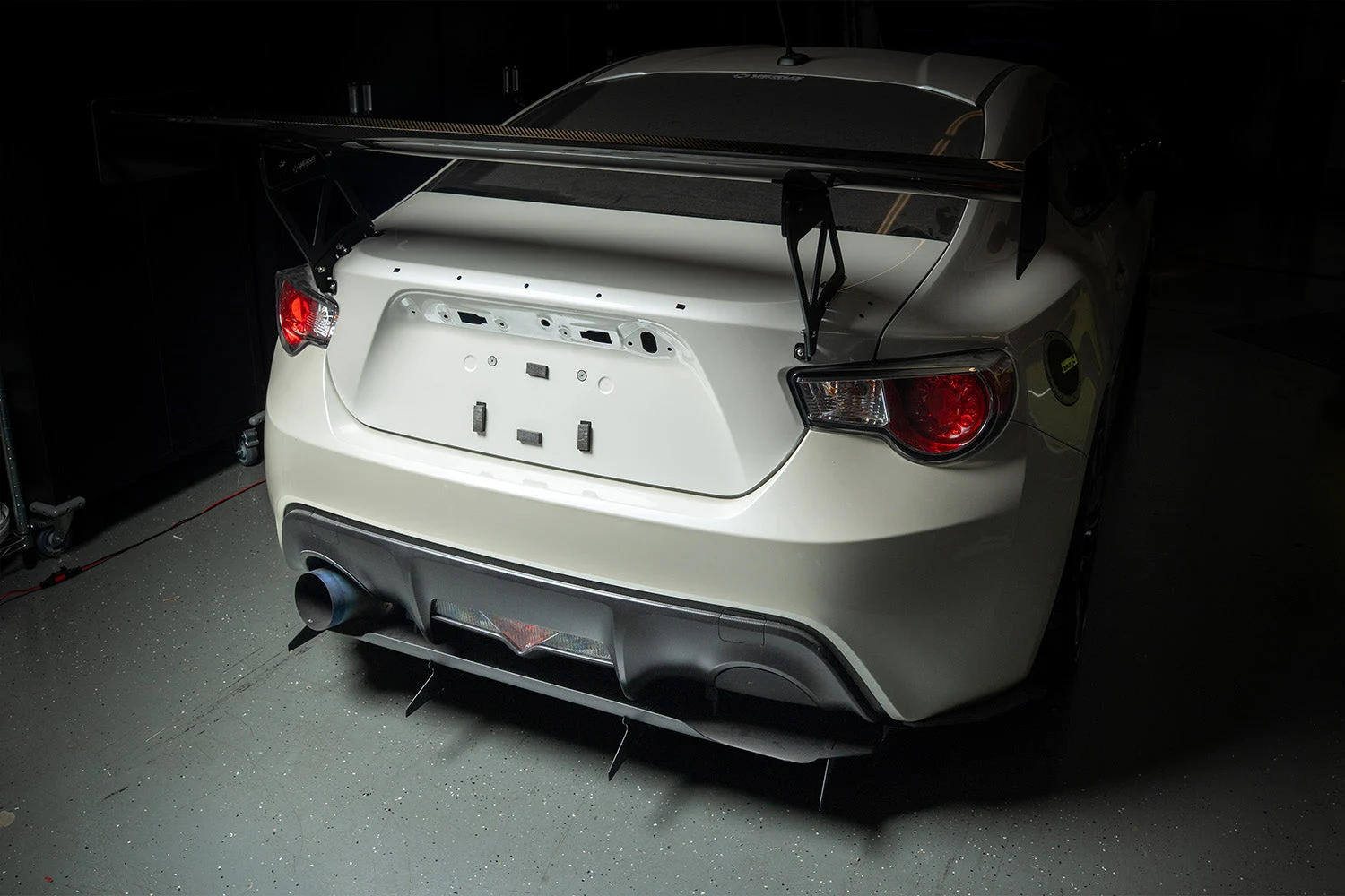 Tomei Type 80 Diffuser Install Kit - FT86