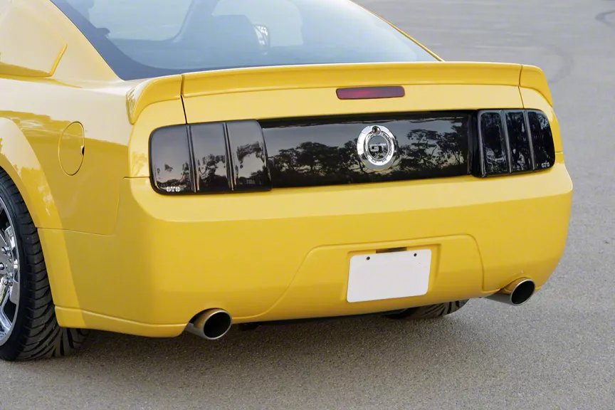 Tail Light Covers; Carbon Fiber Look (05-09 Mustang)