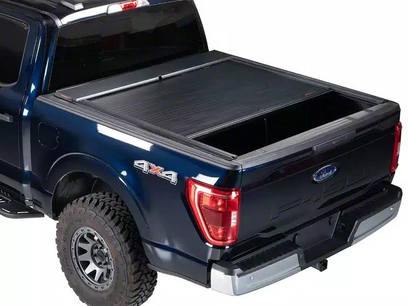 Roll-N-Lock A-Series XT Retractable Bed Cover (20-26 Sierra 3500 HD w/ 6.90-Foot Standard Box)